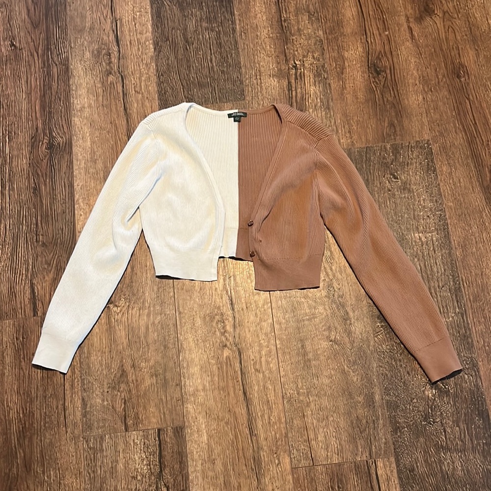 Cropped sweater